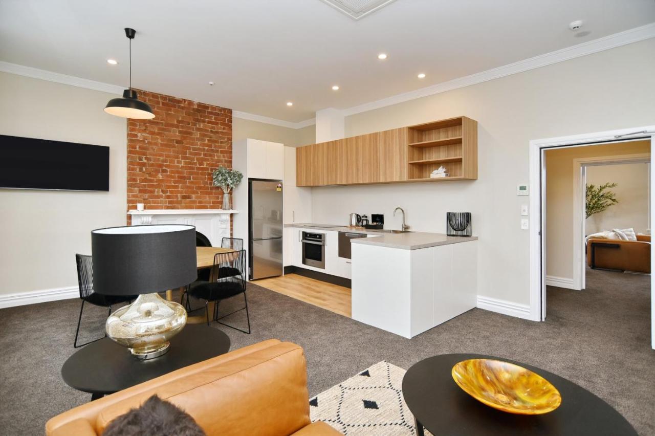 Luxury 1 - Bookahome Apartment
